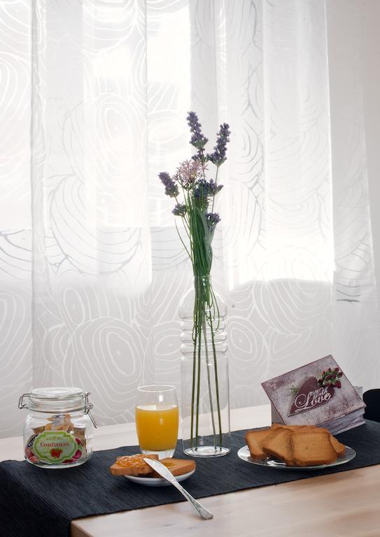 B&B Feel At Home ฟิวมิชีโน ภายนอก รูปภาพ